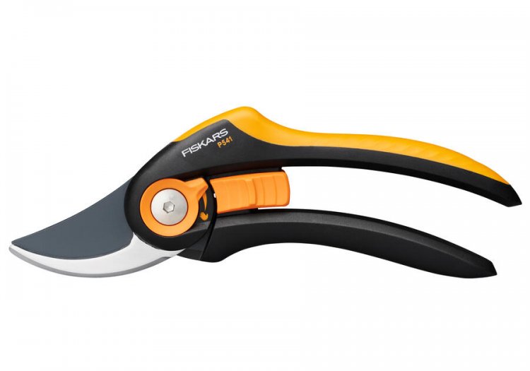 Sekator FISKARS 1057169 nożycowy Smart Fit Plus P541 - Kliknij na obrazek aby go zamknąć